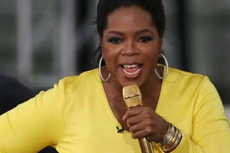 
	Oprah Winfrey: &quot;eu propositalmente n&atilde;o mencionei o nome da loja. Lamento que eu tenha dito que foi na Su&iacute;&ccedil;a&quot;, afirmou
 (Getty Images)