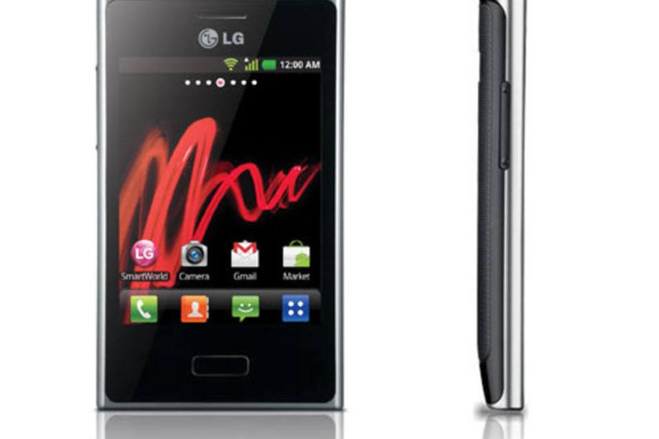 Smartphone Optimus L3, da LG, aceita dois cartões SIM