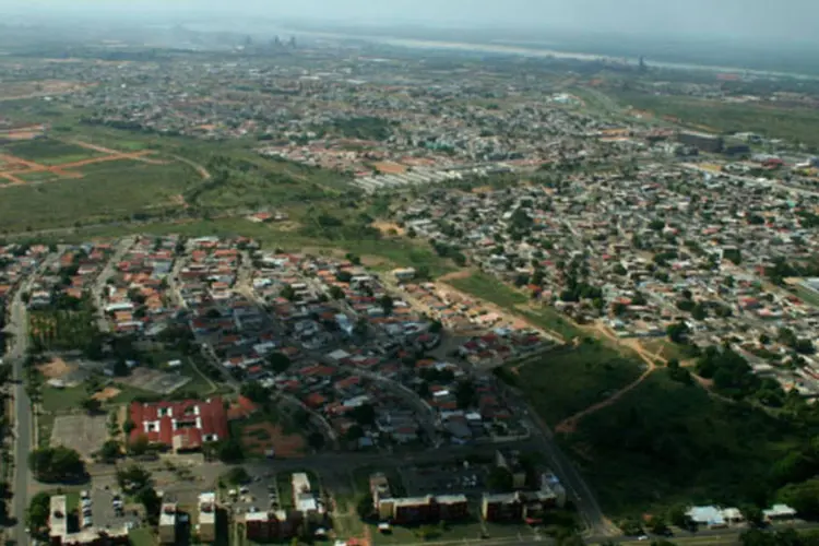 
	Venezuela: pa&iacute;s disse que a embarca&ccedil;&atilde;o violou suas &aacute;guas territoriais, enquanto a Guiana diz que o barco estava dentro de seu territ&oacute;rio mar&iacute;timo&nbsp;
 (Wikipedia / Berrucomons)