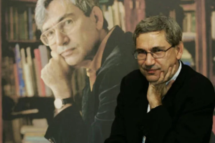 O escritor turco Orhan Pamuk, Nobel de Literatura em 2006. “Fiquei muito feliz com as manifestações populares por ver que os árabes estavam retomando sua dignidade” (Getty Images/Ralph Orlowski)