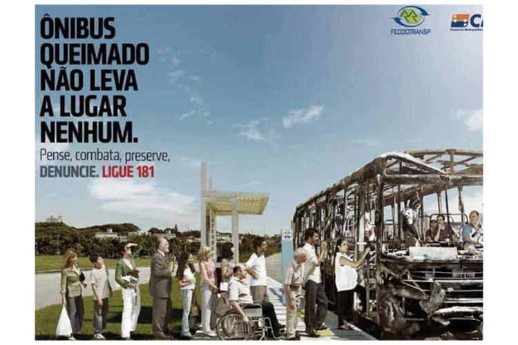 
	Campanha contra &ocirc;nibus queimados: no segundo semestre de 2013, mais de 50 ve&iacute;culos de diversas linhas em toda a cidade de S&atilde;o Paulo foram incendiados e totalmente destru&iacute;dos
 (Reprodução)