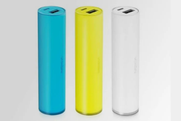 DC-19: ele tem compatibilidade universal com qualquer aparelho com entrada USB e micro-USB (Divulgação)