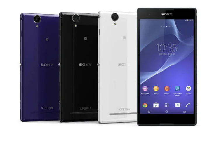 Xperia T2 Ultra, da Sony: novo dispositivo, que será vendido nas cores roxo, preto e branco, possui câmera de 13 megapixels e outra frontal de 1,1 (Divulgação/Sony)