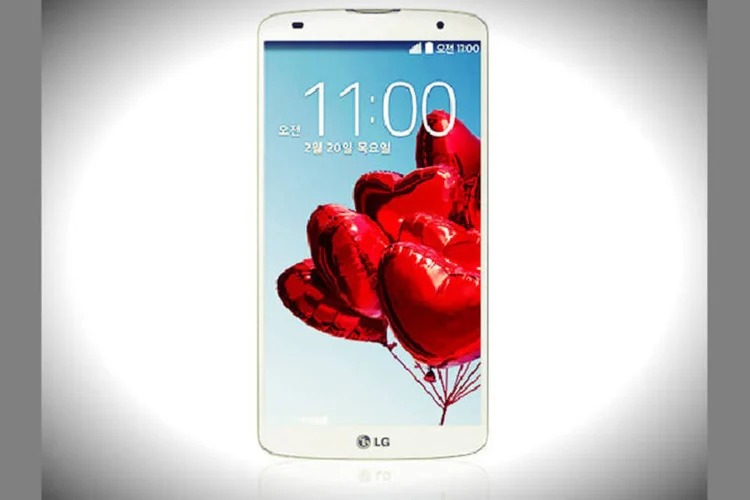 Classificado como "phablet", G Pro 2 tem tela de 5,9 polegadas e câmera de 13 megapixels (Divulgação/LG)