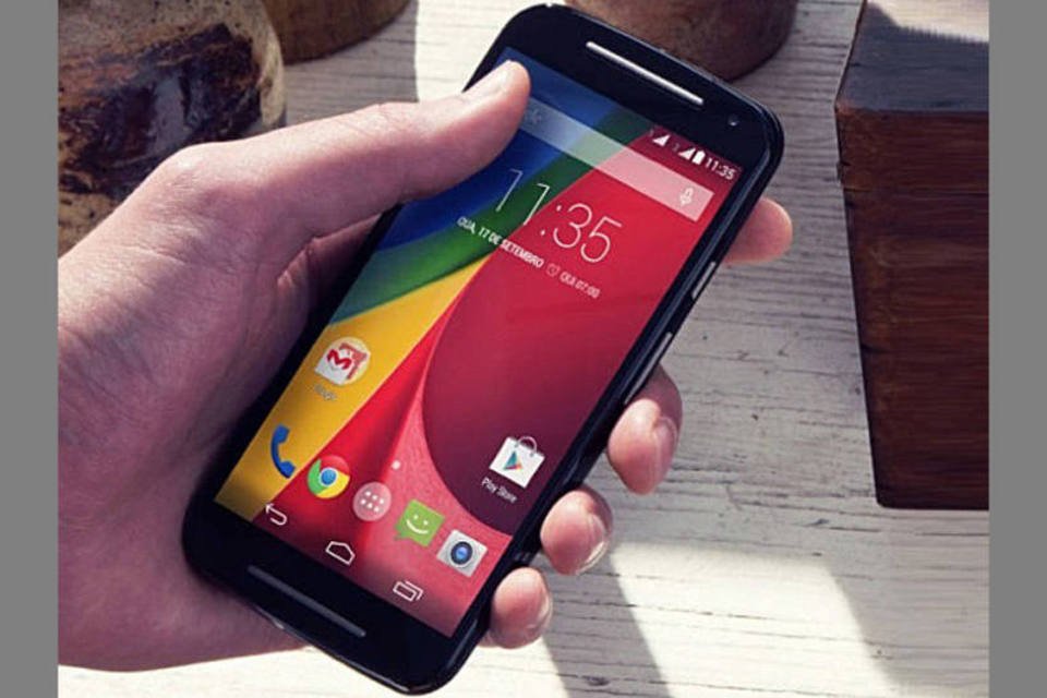 Smartphone Moto G ganha versão com 4G e Android Lollipop