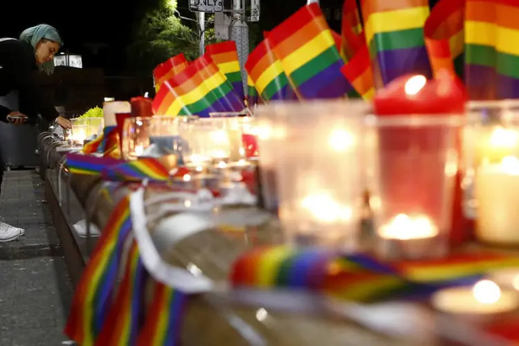 
	Orlando: Vielma est&aacute; entre as v&iacute;timas mortais do ataque a tiros em uma boate gay de Orlando, que deixou pelo menos 50 mortos e 53 feridos
 (Daniel Munoz/Getty Images)