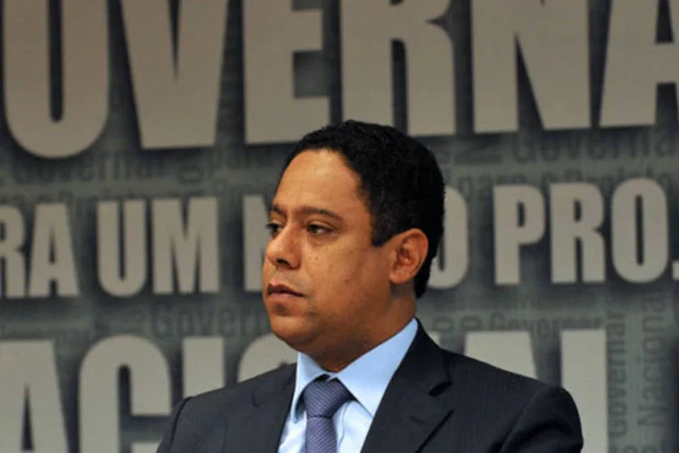 "O projeto tem o sentido de modernizar e aperfeiçoar o processo", disse Orlando Silva sobre texto que flexibiliza as regras de licitação (Valter Campanato/ABr)