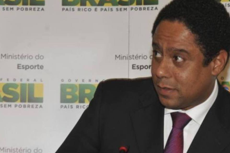 Acusado de corrupção, Orlando Silva recebe apoio da base aliada
