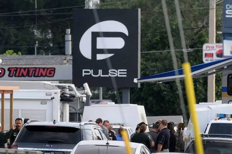 
	Pulse: um atirador identificado como Omar Mateen abriu fogo na madrugada deste domingo na boate gay
 (Twitter)