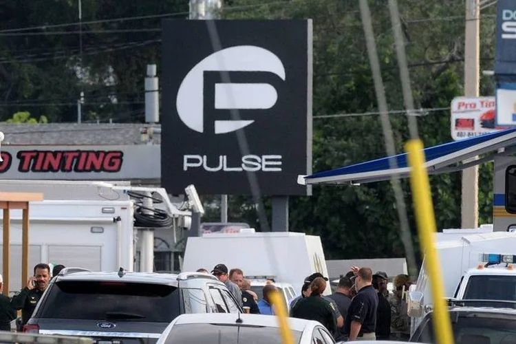 
	Pulse: um atirador identificado como Omar Mateen abriu fogo na madrugada deste domingo na boate gay
 (Twitter)