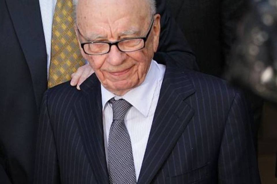 Rupert Murdoch nega ser o responsável pelas escutas ilegais