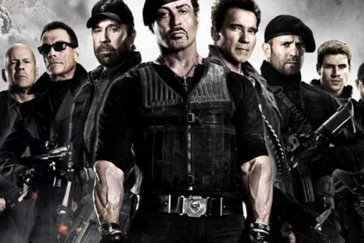 
	Divulga&ccedil;&atilde;o do filme &quot;Os Mercen&aacute;rios 2&quot;: os dois filmes da s&eacute;rie arrecadaram cerca de US$ 600 milh&otilde;es nas salas do mundo todo
 (Divulgação)
