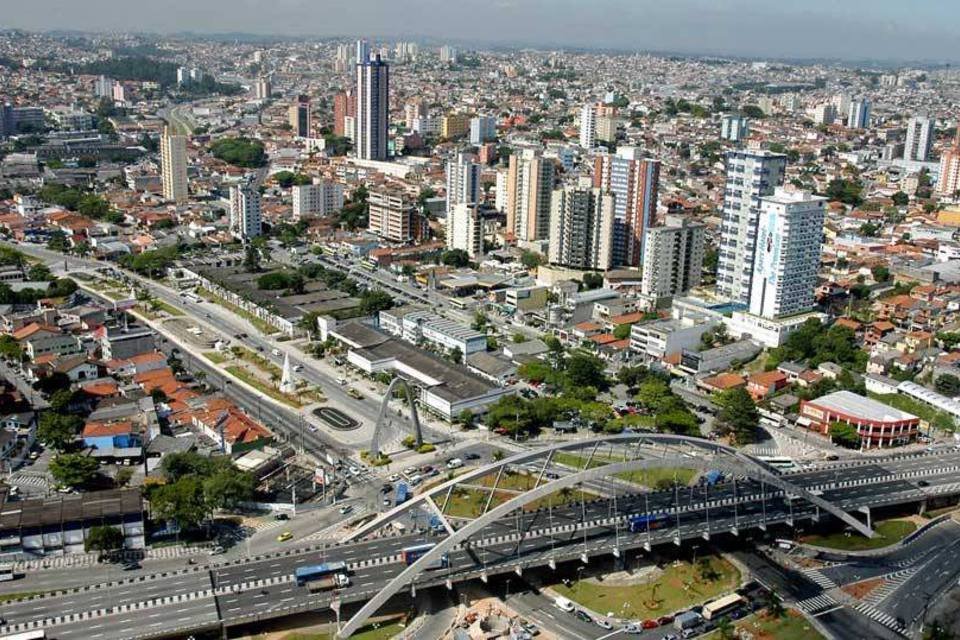 Prefeito de Osasco anuncia saída do PT