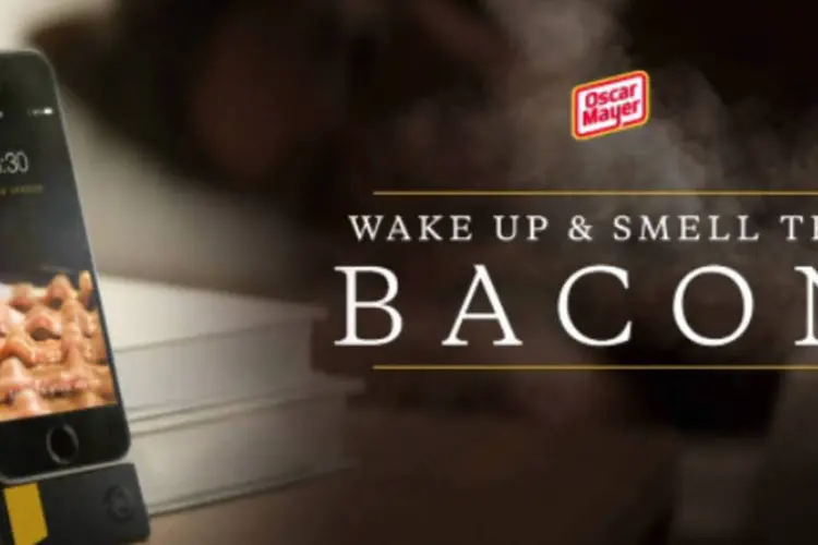 Dispositivo da Oscar Mayer faz iPhone ter cheiro de bacon: dispositivo promete soltar o cheiro quando o alarme do telefone da Apple for tocado (Divulgação/Oscar Mayer)