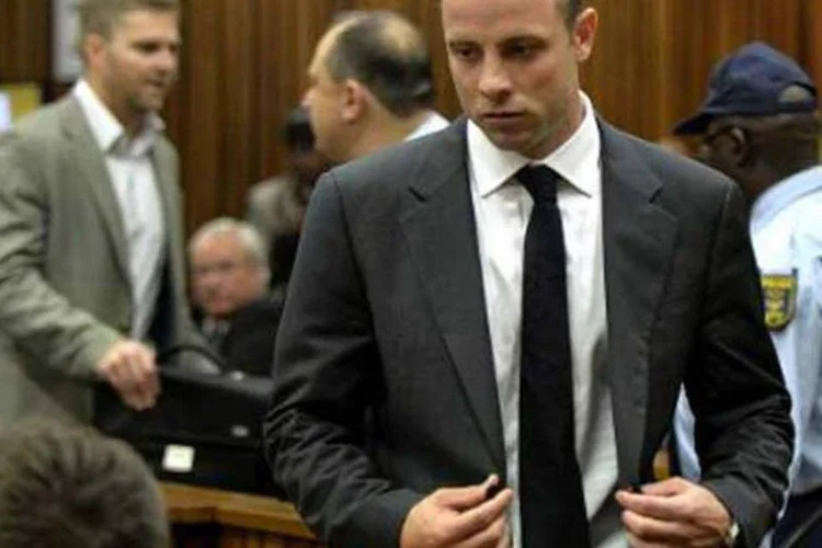Oscar Pistorius: testemunha declarou na segunda-feira ter ouvido uma mulher que dava "gritos de gelar o sangue" (AFP)