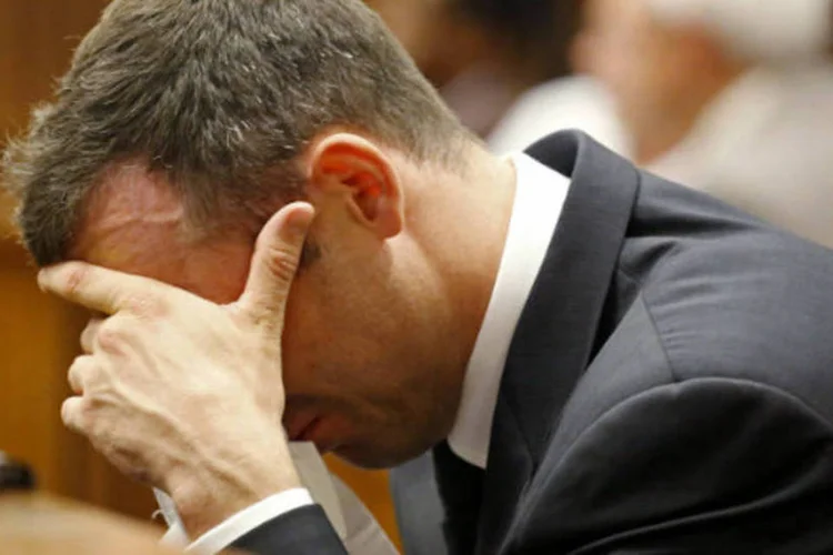 
	Oscar Pistorius: senten&ccedil;a por homic&iacute;dio culposo pode chegar a at&eacute; 15 anos de pris&atilde;o
 (Schalk van Zuydam/Pool/Reuters)