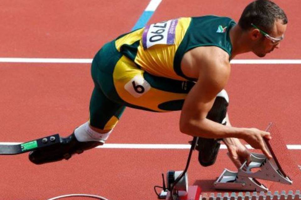 Pistorius sai das Olimpíadas sem conseguir correr nos 4x400m