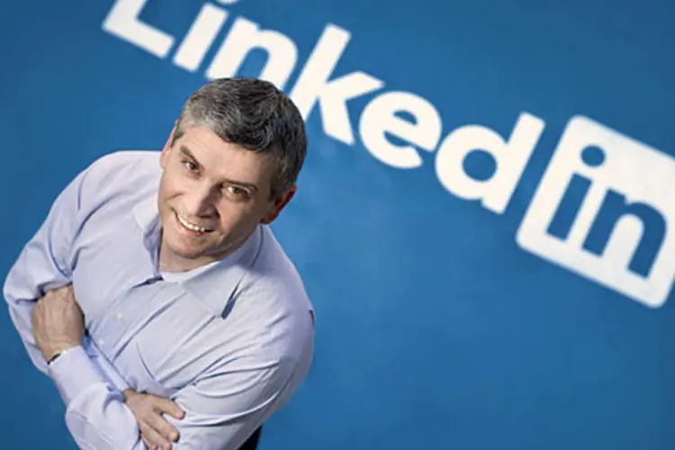 Osvaldo Barbosa de Oliveira, ex-executivo da Microsoft, é o novo diretor geral do LinkedIn no Brasil (Divulgação)