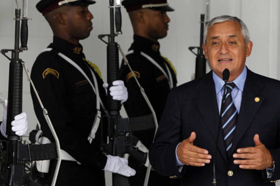 Congresso da Guatemala retira imunidade do presidente