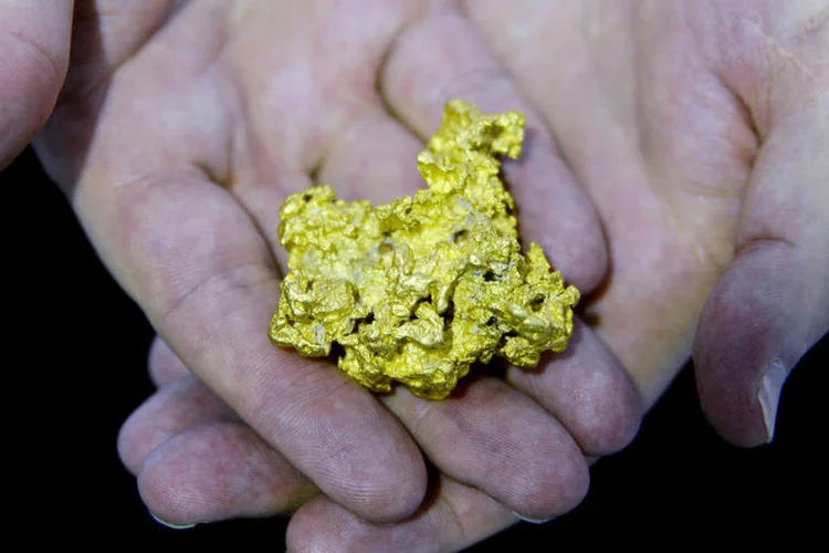 
	Ouro: pre&ccedil;os tamb&eacute;m foram pressionados por dados positivos do mercado de trabalho dos EUA
 (Carla Gottgens/Bloomberg)