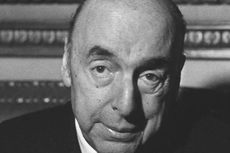 O escritor, poeta e diplomata chileno Pablo Neruda (Reprodução/AFP)