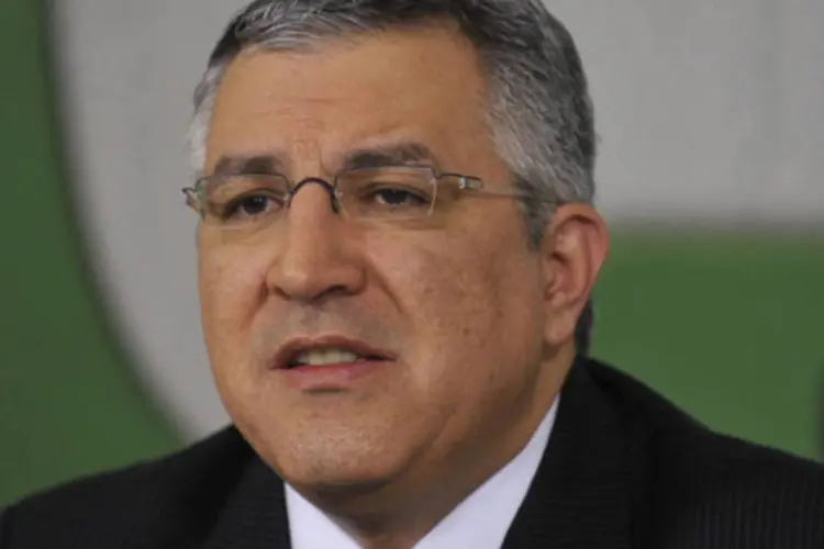 
	O ministro da Sa&uacute;de, Alexandre Padilha: ele defendeu a alian&ccedil;a com o PP de Paulo Maluf
 (Elza Fiuza/ABr)
