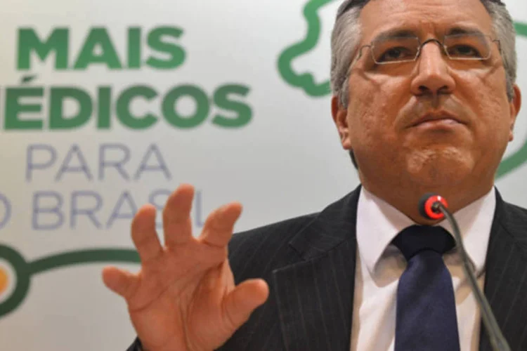 
	Ministro da Sa&uacute;de, Alexandre Padilha:&nbsp;&ldquo;estamos no prazo da discuss&atilde;o e vota&ccedil;&atilde;o do relat&oacute;rio. Estou muito confiante&quot;, disse
 (Valter Campanato/ABr)