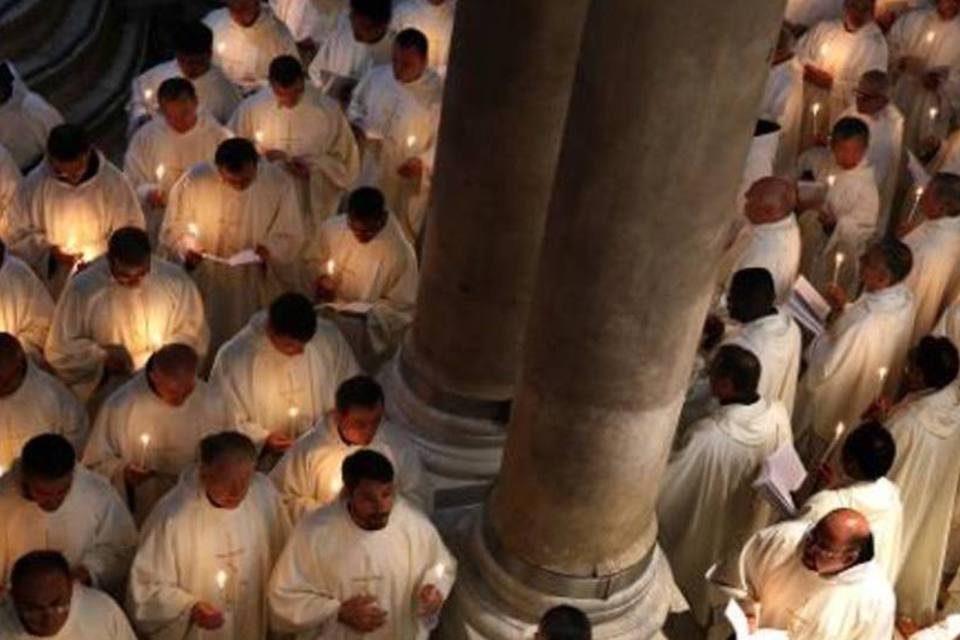 Igrejas cristãs fecham Santo Sepulcro em protesto contra impostos