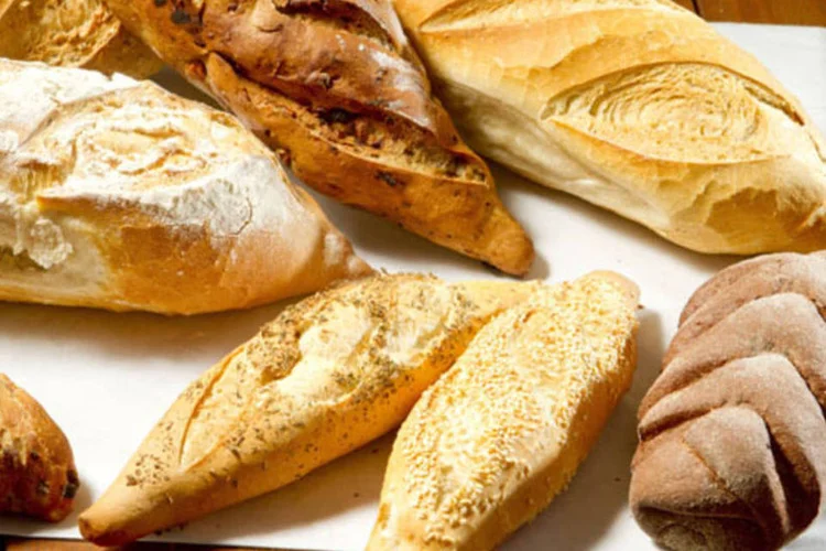 Pães: ex-prefeito comprou 6,3 milhões de unidades do alimento em 17 meses (Fernando Frazão/VEJA)