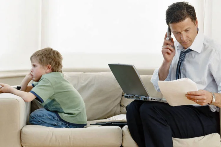 
	Jornada de trabalho: 56% das pessoas, no mundo, n&atilde;o se importam em trabalhar durante o tempo livre
 (Thinkstock Images)