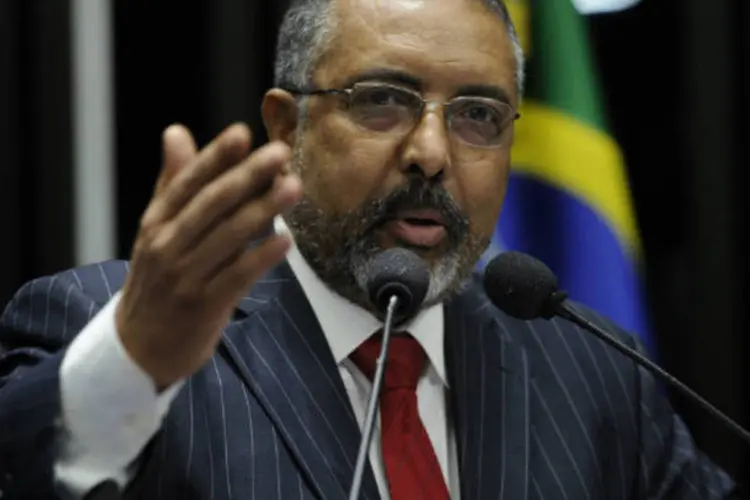 
	Paulo Paim (PT-RS): leitura do requerimento foi feita pelo senador
 (Beto Oliveira/Senado/Divulgação)