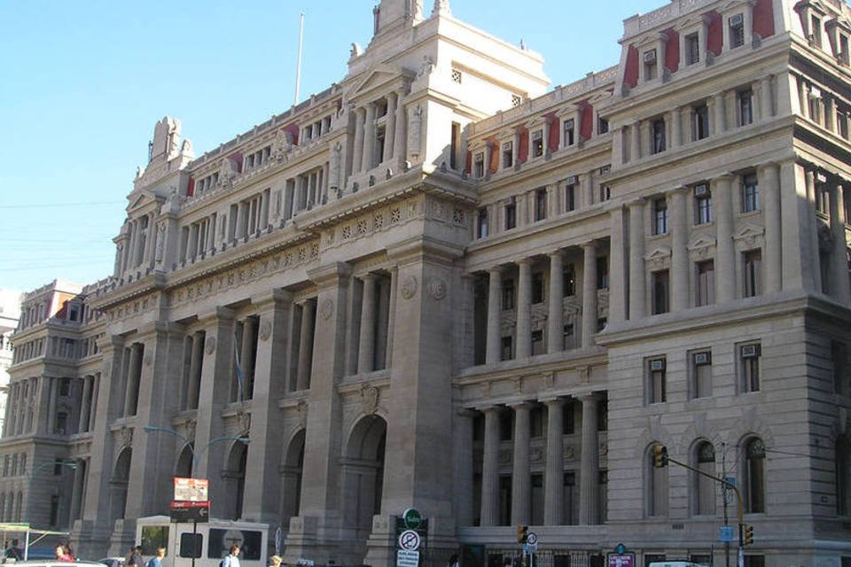 Palácio da Justiça argentino é esvaziado por ameaça de bomba