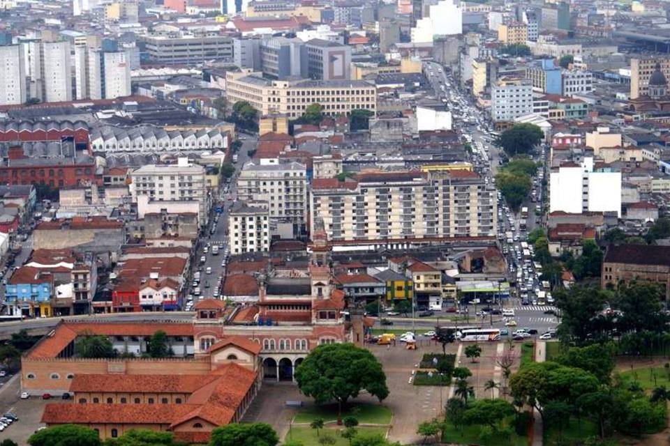 Receita combate importação de mercadorias falsificadas em SP