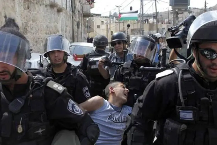 A disputa entre Israel e os países árabes ocorre também na internet  (Lior Mizrahi/Getty Images)