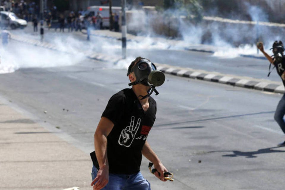 Palestinos mantêm negociação apesar de fim da trégua em Gaza