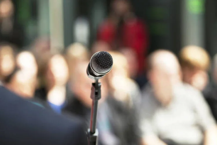 Quais as palestras do TED que têm mais ensinamentos? (Thinkstock)