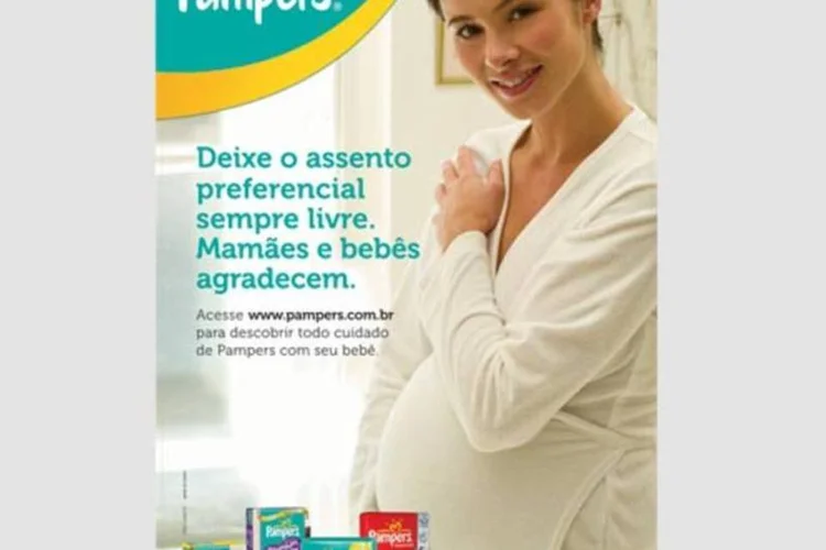
	An&uacute;ncio da Pampers: Durante todo o m&ecirc;s, dois trens adesivados circular&atilde;o pela linha vermelha&nbsp;
 (Divulgação)