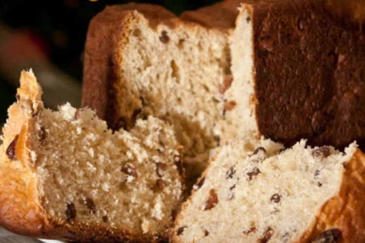 
	Panetone: o quilo das frutas cristalizadas ficou 16,46% mais caro
 (Wikimedia Commons)