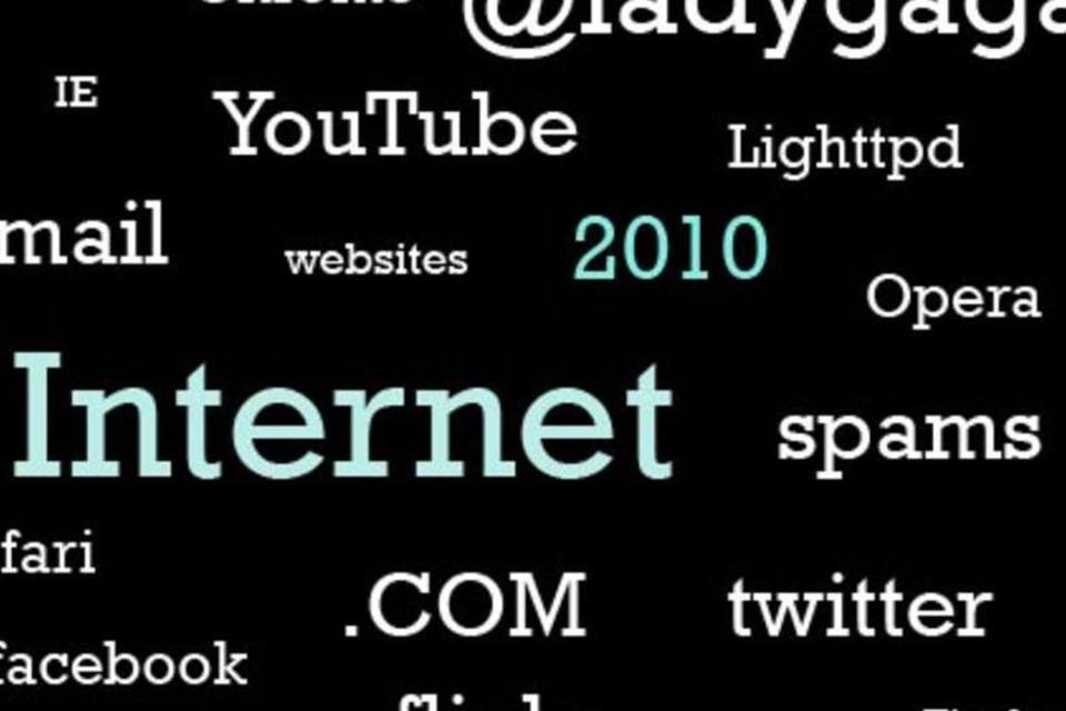 Em junho de 2010, a internet contava com 1,97 bilhões de usuários, um aumento de 14% em relação a 2009. (Info Online)