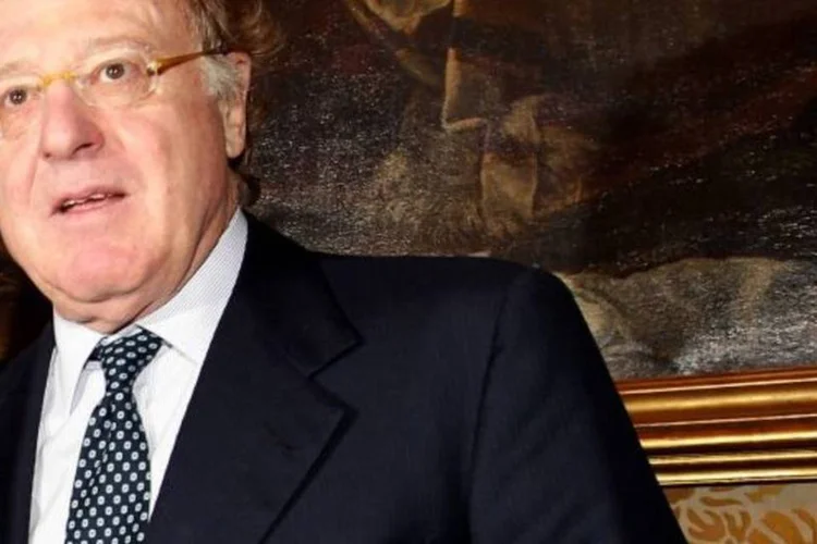 Presidente da Eni, Paolo Scaroni, esteve em Benghazi com os rebeldes líbios (Vittorio Zunino Celotto/Getty Images)