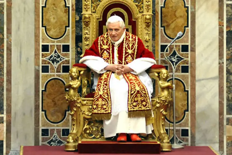 
	Bento XVI: &nbsp;papa deve falar sobre sua decis&atilde;o durante a audi&ecirc;ncia, realizada diante de um sal&atilde;o lotado com cerca de 8 mil pessoas
 (Stefano Carofei/Getty Images)