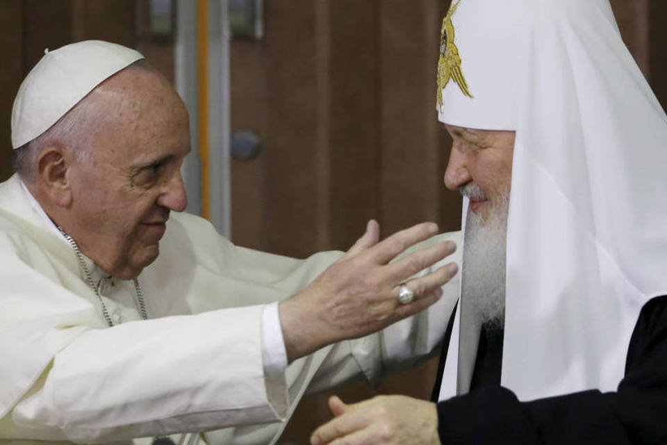 Fidel Castro diz que encontro de papa e Kirill dá esperança