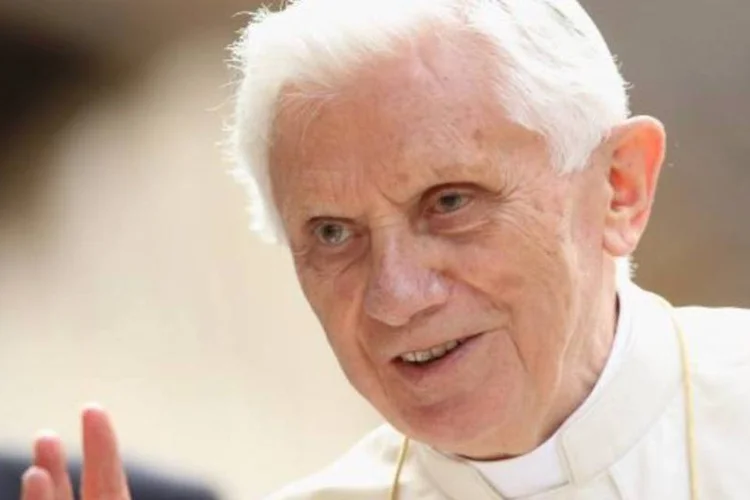 Bento XVI: "A presença de várias famílias muçulmanas desde a década de 1970 se transformou em uma característica crescente neste país" (Sean Gallup/Getty Images)