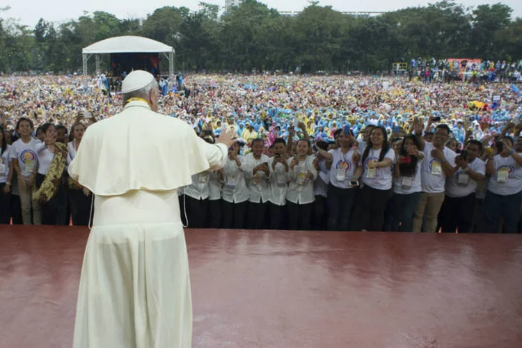 Papa Francisco: ele ddicou seus quatro dias de viagem aos pobres, marginalizados e vítimas da injustiça (Osservatore Romano/Reuters)