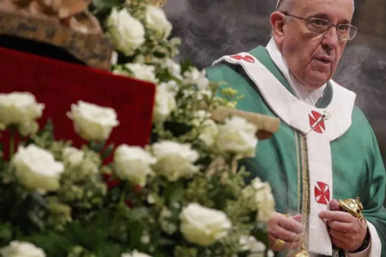 
	Papa Francisco: papa disse ao jornal italiano Corriere della Sera que n&atilde;o aprecia a constru&ccedil;&atilde;o de mito em torno da sua personalidade
 (Max Rossi/Reuters)