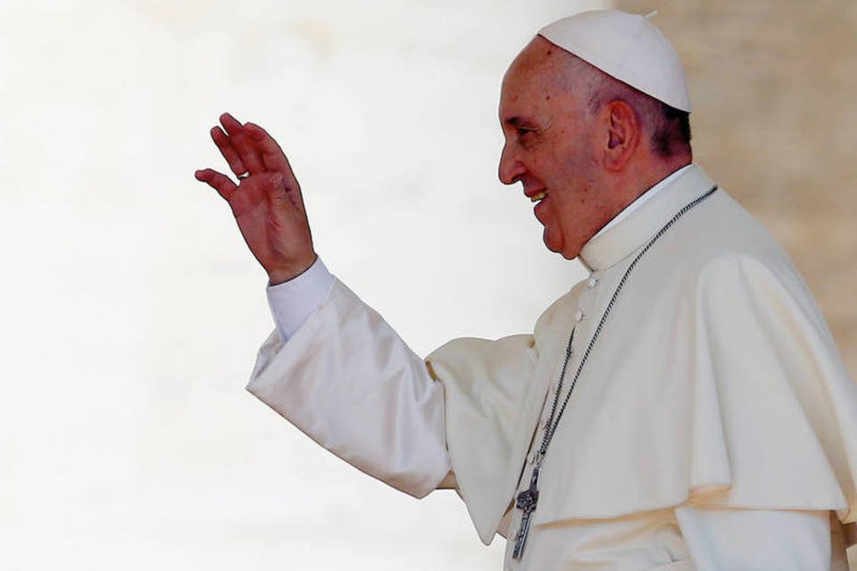 Papa convida as pessoas a rezarem pelo Brasil