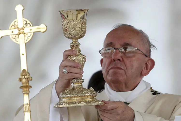 
	Papa Francisco durante feriado de Corpus Christi, na It&aacute;lia: objetivo &eacute; exaltar a fam&iacute;lia
 (REUTERS/Max Rossi)