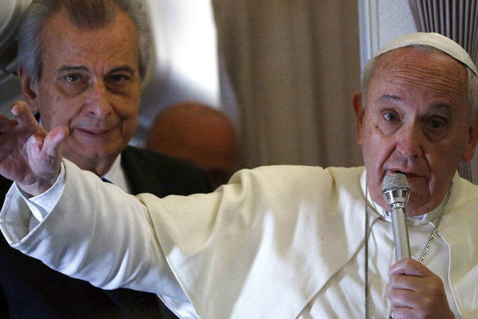 Vítima de abuso sexual critica fala do papa sobre palmadas