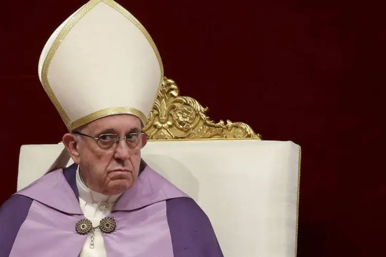 
	Papa: &quot;Que o Senhor transforme o cora&ccedil;&atilde;o dos violentos e apoie nossos passos pela via da paz&quot;
 (Max Rossi / Reuters)