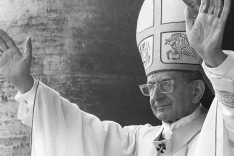 
	Papa Paulo VI: Giovanio Battista Montini est&aacute; mais perto de tornar-se Santo
 (Keystone/Getty Images)